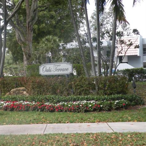 4221 W Palm Aire Drive Pompano Beach FL 33069