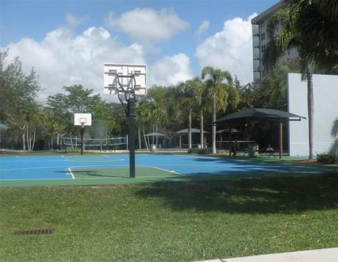 4221 W Palm Aire Drive Pompano Beach FL 33069