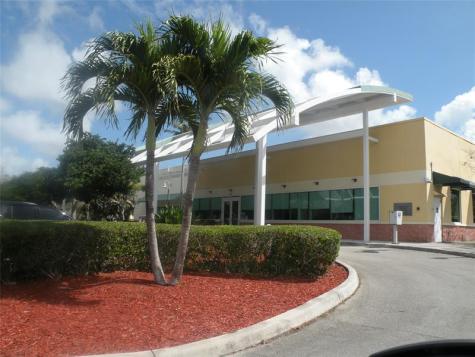 4221 W Palm Aire Drive Pompano Beach FL 33069