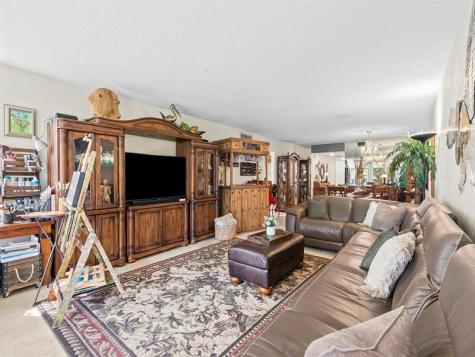 4221 W Palm Aire Drive Pompano Beach FL 33069