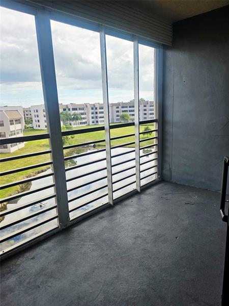 10433 Sunrise Lakes Boulevard Sunrise FL 33322