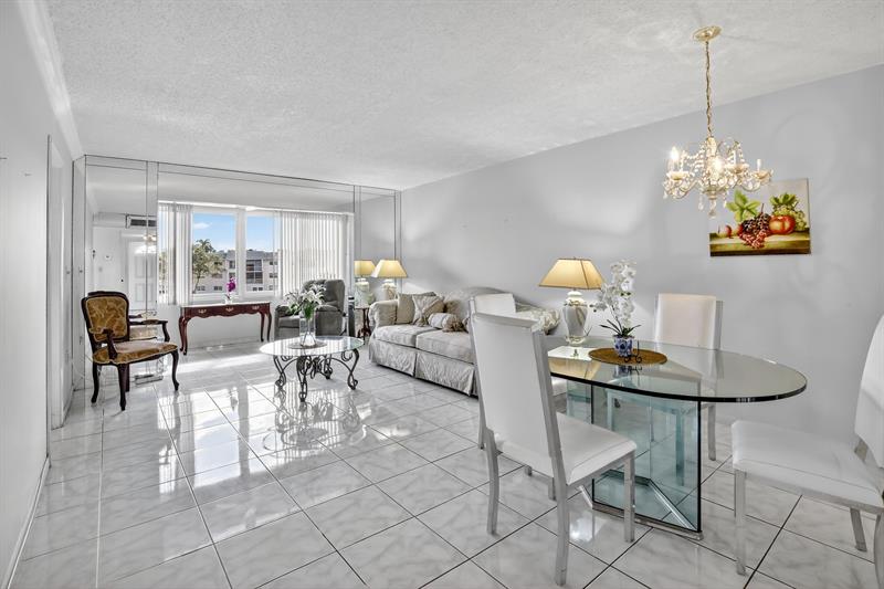 8130 Sunrise Lakes Boulevard Sunrise FL 33322