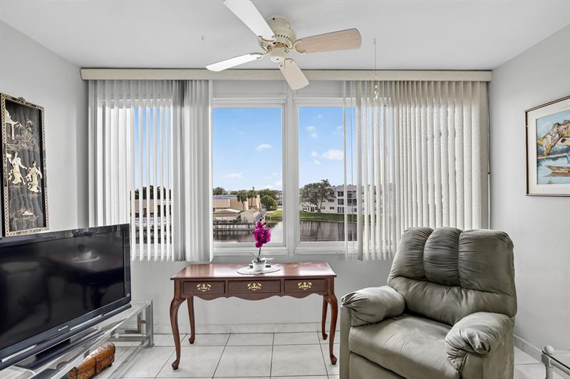 8130 Sunrise Lakes Boulevard Sunrise FL 33322
