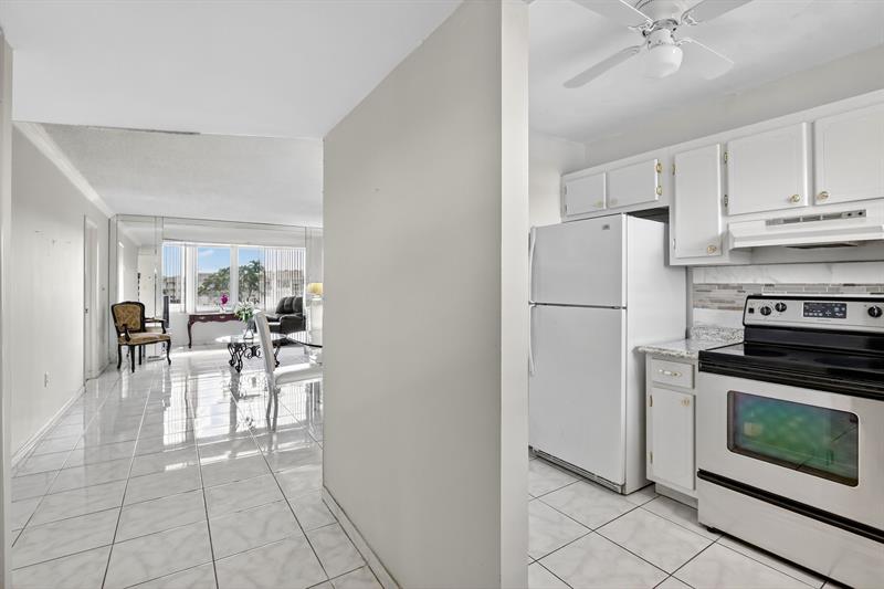 8130 Sunrise Lakes Boulevard Sunrise FL 33322