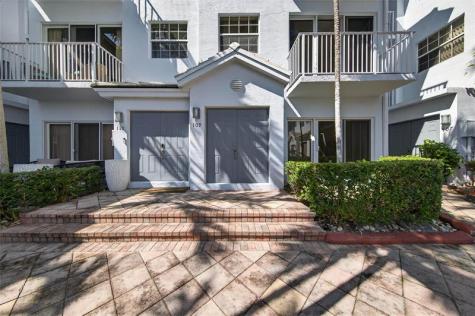 2725 NE 8th Avenue Wilton Manors FL 33334