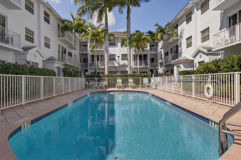 2725 NE 8th Avenue Wilton Manors FL 33334