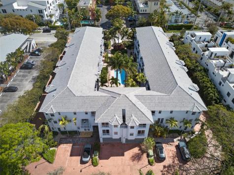 2725 NE 8th Avenue Wilton Manors FL 33334