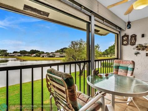 5833 Parkwalk Drive Boynton Beach FL 33472