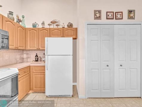 5833 Parkwalk Drive Boynton Beach FL 33472