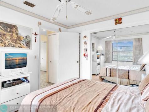 5833 Parkwalk Drive Boynton Beach FL 33472