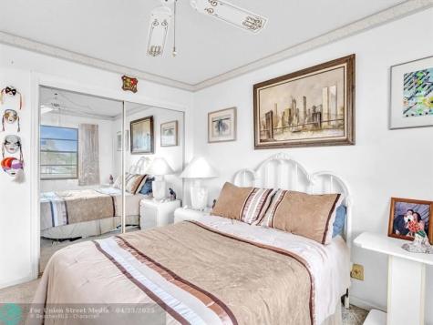 5833 Parkwalk Drive Boynton Beach FL 33472