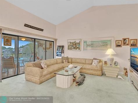 5833 Parkwalk Drive Boynton Beach FL 33472