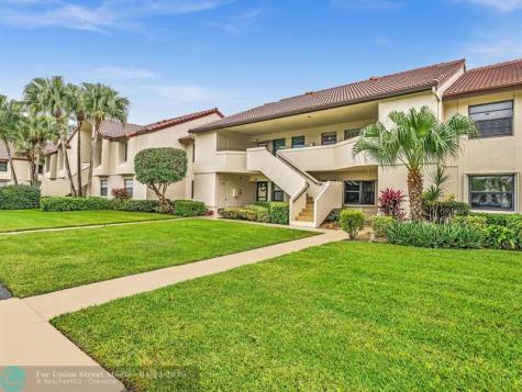 5833 Parkwalk Drive Boynton Beach FL 33472