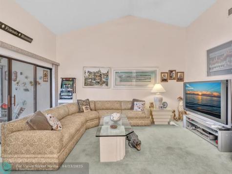 5833 Parkwalk Drive Boynton Beach FL 33472