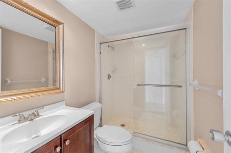 3520 Oaks Way Pompano Beach FL 33069