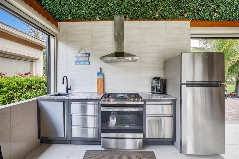 78 S Cortez Drive Pompano Beach FL 33068