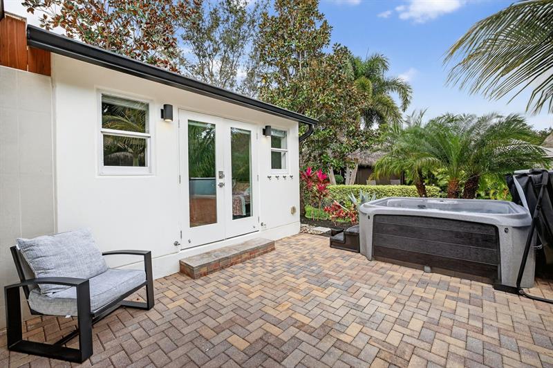 78 S Cortez Drive Pompano Beach FL 33068