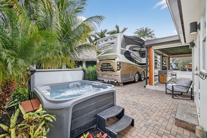 78 S Cortez Drive Pompano Beach FL 33068