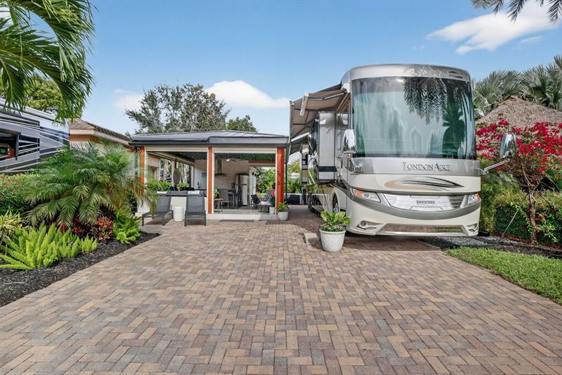 78 S Cortez Drive Pompano Beach FL 33068