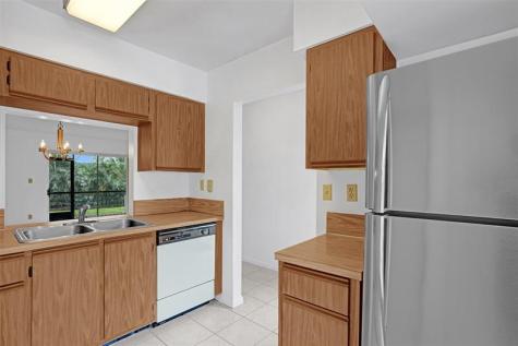 715 Gardens Drive Pompano Beach FL 33069