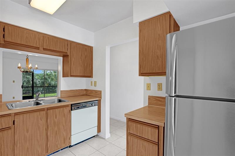 715 Gardens Drive Pompano Beach FL 33069