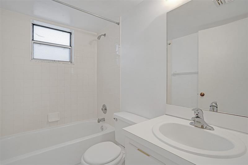 715 Gardens Drive Pompano Beach FL 33069