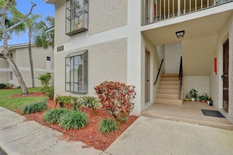 715 Gardens Drive Pompano Beach FL 33069
