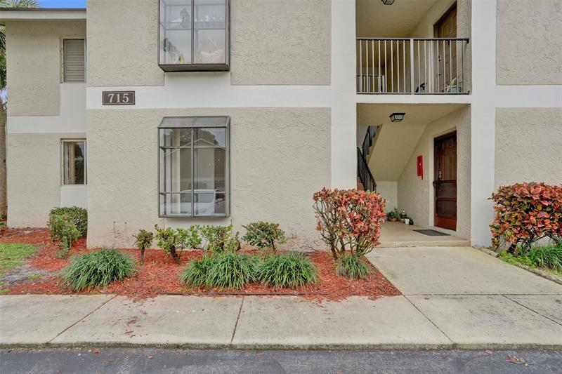 715 Gardens Drive Pompano Beach FL 33069