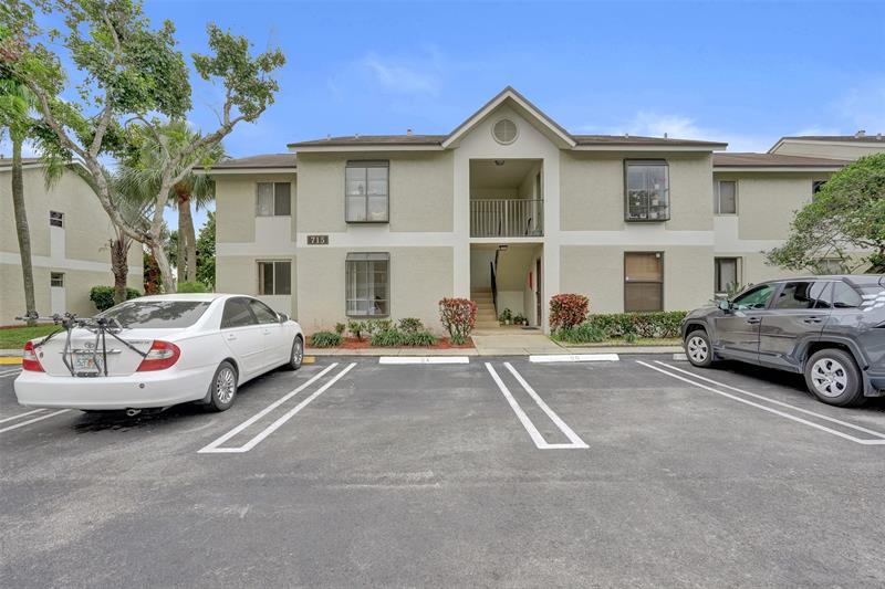 715 Gardens Drive Pompano Beach FL 33069