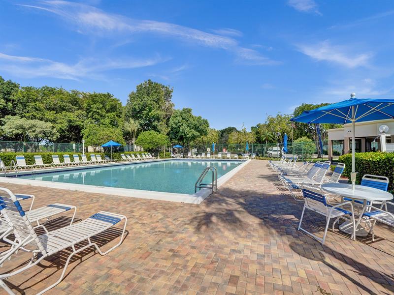 715 Gardens Drive Pompano Beach FL 33069