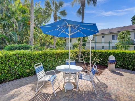 715 Gardens Drive Pompano Beach FL 33069