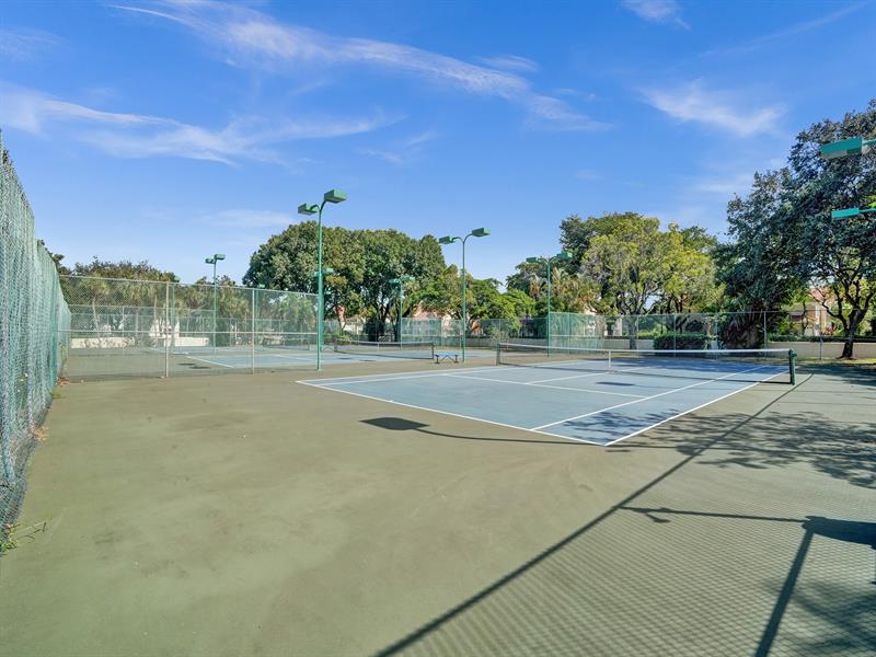 715 Gardens Drive Pompano Beach FL 33069