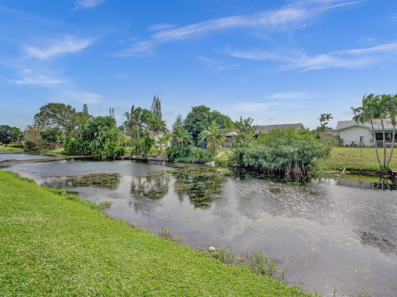 715 Gardens Drive Pompano Beach FL 33069