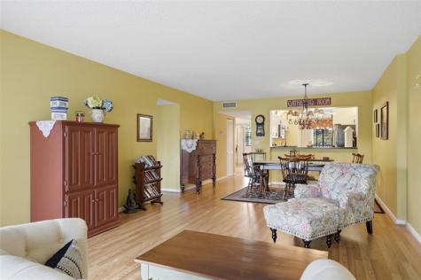 7555 Fairfax Drive Tamarac FL 33321