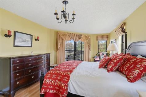 7555 Fairfax Drive Tamarac FL 33321