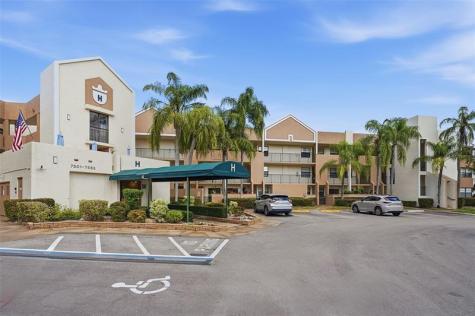 7555 Fairfax Drive Tamarac FL 33321