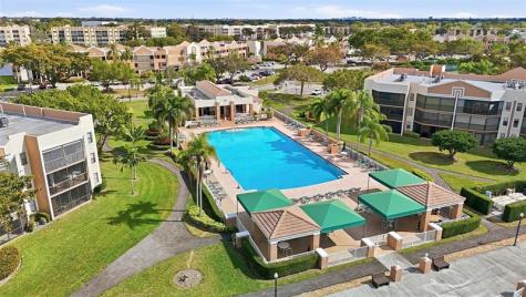 7555 Fairfax Drive Tamarac FL 33321