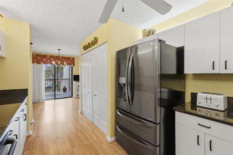 7555 Fairfax Drive Tamarac FL 33321