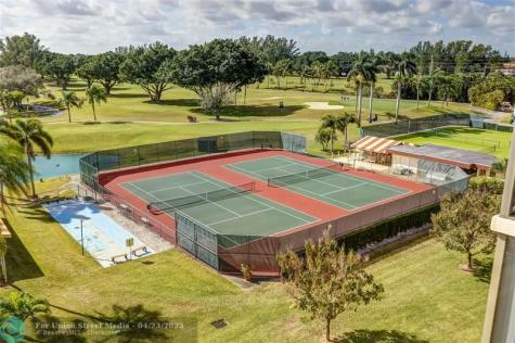 8930 S Hollybrook Boulevard Pembroke Pines FL 33025