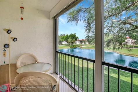 8930 S Hollybrook Boulevard Pembroke Pines FL 33025