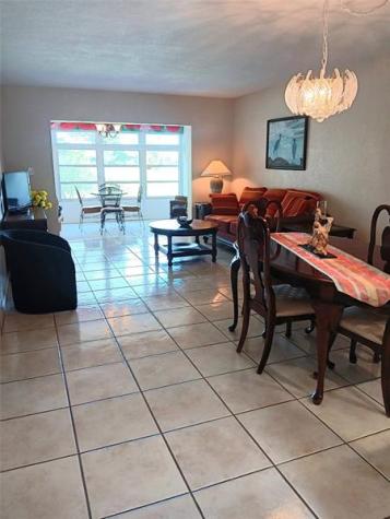 1035 Country Club Drive Margate FL 33063
