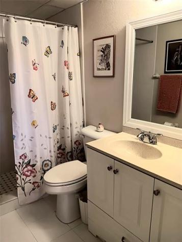 1035 Country Club Drive Margate FL 33063