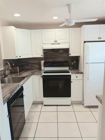 1035 Country Club Drive Margate FL 33063