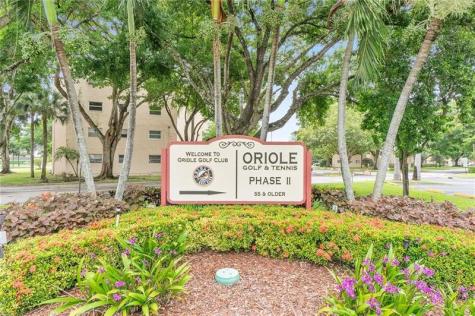1035 Country Club Drive Margate FL 33063