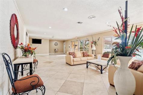 1035 Country Club Drive Margate FL 33063