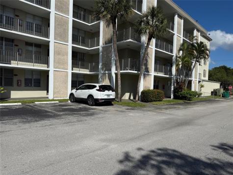 2901 NW 48th Avenue Lauderdale Lakes FL 33313