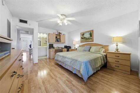 211 Richmond A Deerfield Beach FL 33442