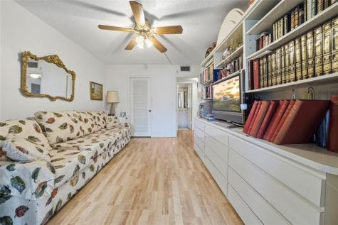 211 Richmond A Deerfield Beach FL 33442