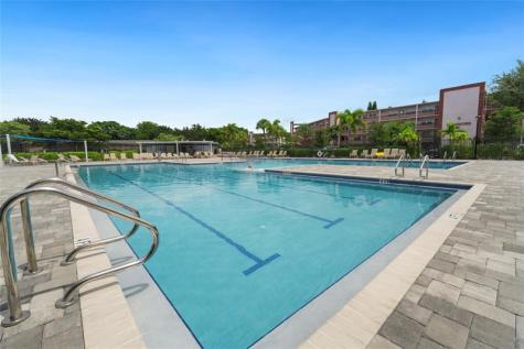 211 Richmond A Deerfield Beach FL 33442