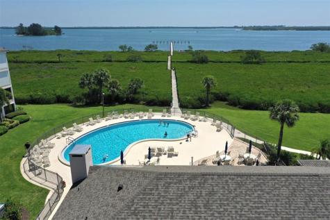 6175 S Mirror Lake Drive Sebastian FL 32958